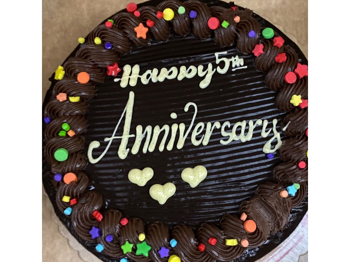 Classic Chocolate Anniversary Cake (Round) — Custom Message, Serves 8–10